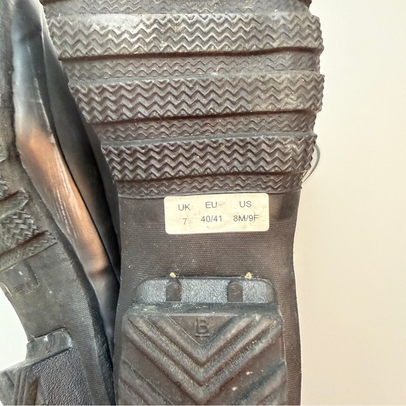 Hunter Original Tall Boots, Size 8/9 - Picture 6 of 6